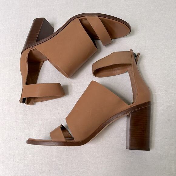 Zimmermann Utility Sandals Block Heel in Tan
size 37 - Picture 2 of 12